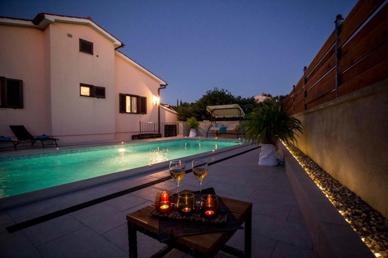 Holiday House Alex Rovinj Luaran gambar