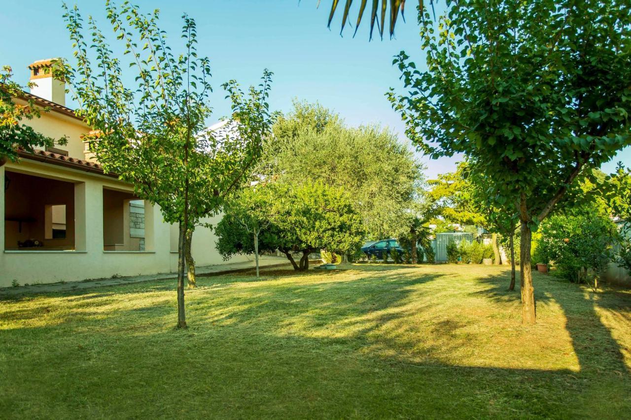 Holiday House Alex Rovinj Luaran gambar